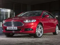 Usado Ford Mondeo Titanium 186 CV (136 kW) 2017 Negro Berlina