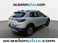 Usado Kia Stonic 101 CV (74 kW) 2024 Blanco SUV