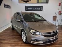 Usado Opel Astra Dynamic 110 CV (80 kW) 2016 Gris / plata Berlina