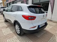 Usado Renault Kadjar LIMITED 115 CV (84 kW) 2021 Blanco SUV