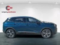 Usado Peugeot 3008 Allure 130 CV (95 kW) 2024 Azul SUV
