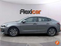 Usado Hyundai i30 110 HP (80 kW) 2019 Cinzento Citadino