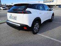 Usado Peugeot 2008 Allure 110 CV (80 kW) 2021 SUV