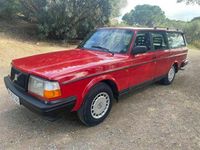 Usado Volvo 245 116 CV (85 kW) 1991 Rojo Familiar