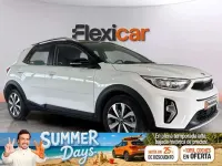 Usado Kia Stonic 120 CV (88 kW) 2021 Blanco SUV