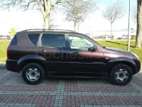 Usado SsangYong Rexton 165 CV (121 kW) 2006 Marrón SUV