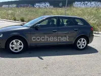 Usado Audi A3 Attraction 105 CV (77 kW) 2012 Negro Utilitario