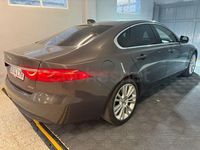 Usado Jaguar XF Prestige 163 CV (119 kW) 2018 Marrón Berlina