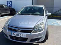 Usado Opel Astra Enjoy 105 CV (77 kW) 2005 Gris / plata Berlina