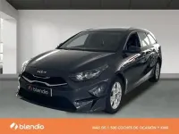 Usado Kia Ceed Sportswagon 120 CV (88 kW) 2023 Gris Familiar
