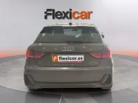 Usado Audi A1 Sportback S-Line 110 CV (80 kW) 2022 Gris Utilitario