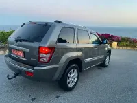 Usado Jeep Grand Cherokee Overland 218 HP (160 kW) 2010 Preto SUV