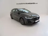 Usado Ford Focus ST-Line 125 CV (91 kW) 2023 Gris Familiar