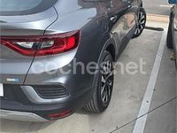 Usado Renault Arkana Intens 145 CV (106 kW) 2022 Gris / plata SUV