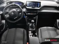 Usado Peugeot 2008 Allure 100 CV (73 kW) 2023 Negro SUV