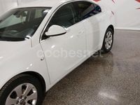 Usado Opel Insignia Selective 130 CV (95 kW) 2013 Blanco Berlina