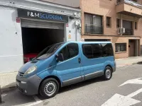 Usado Opel Vivaro 135 CV (99 kW) 2005 Azul Monovolumen