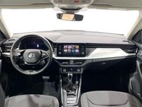 Usado Skoda Kamiq Ambition 110 CV (80 kW) 2022 Blanco SUV