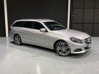 Usado Mercedes E220 Avantgarde 170 CV (125 kW) 2016 Plateado Familiar