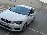 Usado Seat Leon Style 110 CV (80 kW) 2017 Blanco Berlina