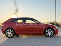 Usado Audi A3 Ambition 140 CV (102 kW) 2005 Rojo Utilitario