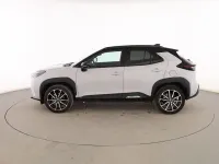 Usado Toyota Yaris Cross Sport 131 CV (96 kW) 2025 Gris SUV