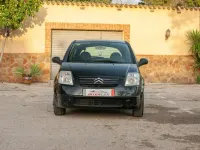 Käytetty Citroën C2 70 HP (51 kW) 2004 Musta Viistoperä