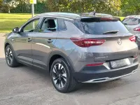 Usado Opel Grandland X Ultimate 131 CV (96 kW) 2021 Gris SUV