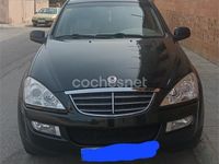 Usado Ssangyong (KGM) Kyron Limited 165 CV (121 kW) 2011 Negro SUV
