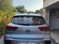Usado MG ZS Luxury 111 CV (81 kW) 2023 Gris / plata SUV