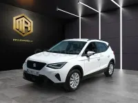 Usado Seat Arona Style Plus 110 CV (80 kW) 2022 Blanco SUV