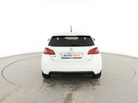 Usado Peugeot 308 Allure 130 CV (95 kW) 2019 Blanco Berlina