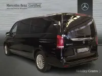 Usado Mercedes EQV300 150 kW (204 CV) 2024 Negro Monovolumen