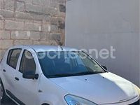 Usado Dacia Sandero Ambiance 75 CV (55 kW) 2012 Blanco Berlina