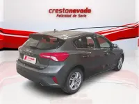 Usado Ford Focus Trend 120 CV (88 kW) 2022 Gris