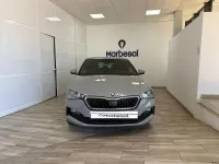 Usado Skoda Scala Style 110 CV (80 kW) 2023 Gris / plata Utilitario
