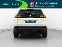 Usado Peugeot 3008 Active 130 CV (95 kW) 2021 Blanco SUV
