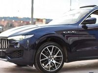 Usado Maserati Levante GranLusso 275 CV (202 kW) 2017 Azul SUV