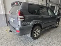 Usado Toyota Land Cruiser 166 CV (122 kW) 2006 Gris / plata SUV