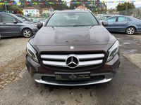 Usado Mercedes GLA200 Urban 136 HP (100 kW) 2014 Vermelho SUV