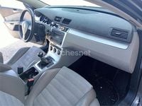 Usado VW Passat 140 CV (102 kW) 2008 Gris / plata Berlina