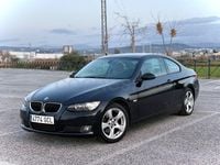 Usado BMW 320 177 CV (130 kW) 2008 Negro Coupe