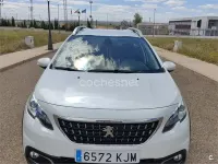 Usado Peugeot 2008 Crossway 120 CV (88 kW) 2018 Blanco SUV
