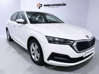 Usado Skoda Octavia Ambition 150 HP (110 kW) 2022 Branco Citadino