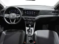 Usado VW Taigo 116 CV (85 kW) 2025 Plateado SUV