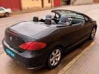 Usado Peugeot 307 CC 136 CV (100 kW) 2007 Negro Descapotable