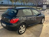 Usado Peugeot 307 136 CV (100 kW) 2005 Negro Berlina