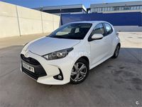 Usado Toyota Yaris Hybrid Plus 116 CV (85 kW) 2024 Blanco Berlina