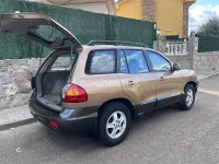 Usado Hyundai Santa Fe GLS 172 CV (126 kW) 2001 Marrón SUV