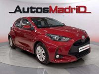 Usado Toyota Yaris Hybrid Active 117 CV (86 kW) 2022 Rojo Berlina
